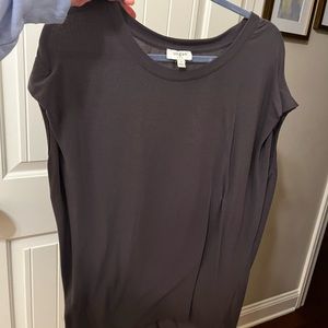umgee dark charcoal top
